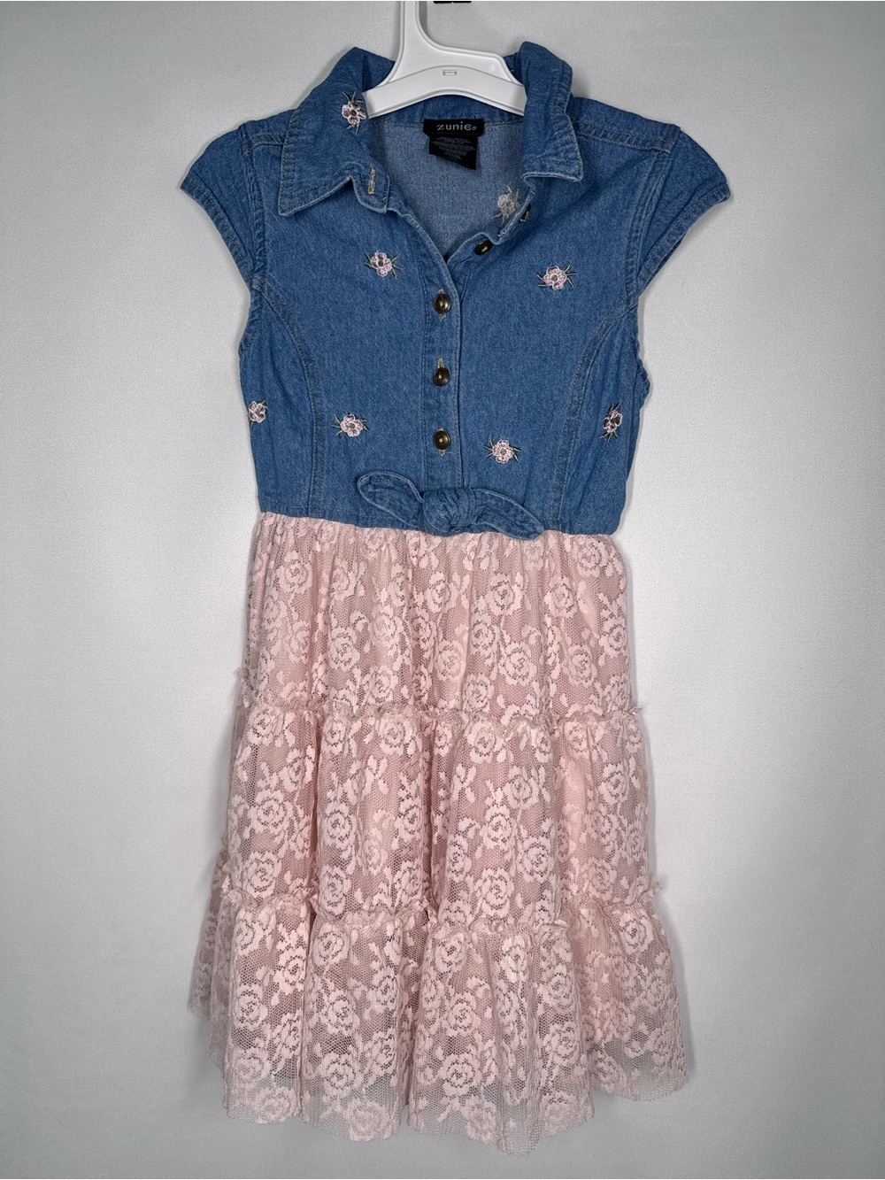❤️3/$30 Zunie Girls Denim & Pink Lace Tiered Dress Size XS 5/6 Country Chic